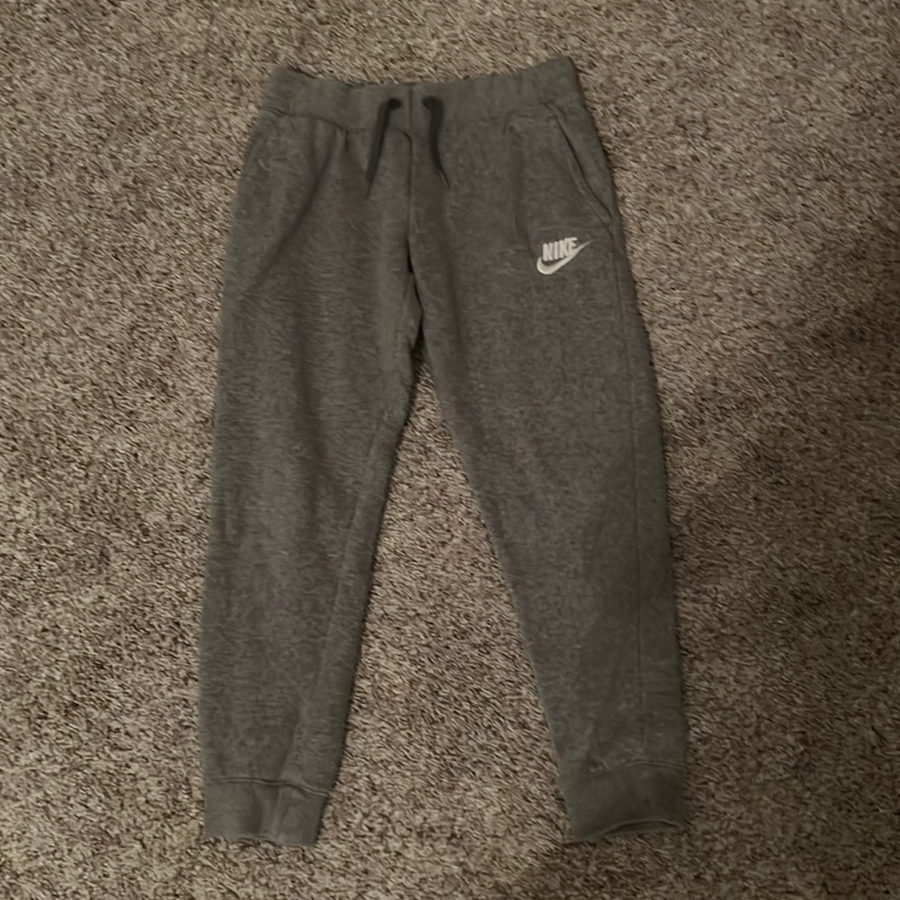 Kids Nike sweatpants